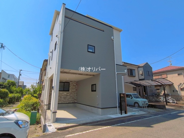 �_�ސ쌧���͌��s��������c6���ڂ̐V�z��ˌ��Ă̌��n�O�ώʐ^