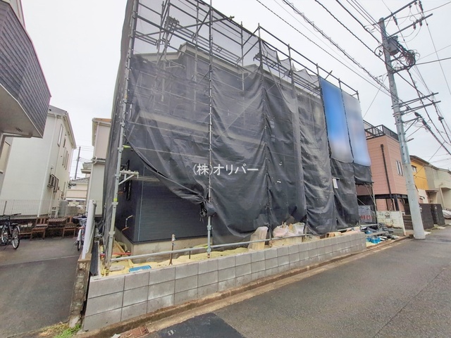 �_�ސ쌧���͌��s�����散��Ӗ{��5���ڂ̐V�z��ˌ��Ă̌��n�O�ώʐ^