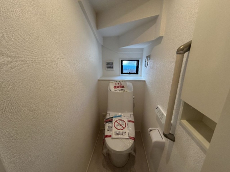 �_�ސ쌧���͌��s�����散��Ӗ{��1���ڂ̐V�z��ˌ��Ẵg�C��