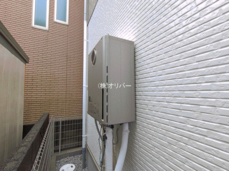 �_�ސ쌧���͌��s�����揬����1���ڂ̐V�z��ˌ��Ă̌��n�O�ώʐ^