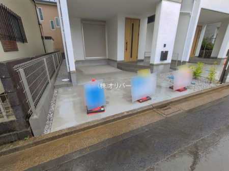 �_�ސ쌧���͌��s�����揬����1���ڂ̐V�z��ˌ��Ă̌��n�O�ώʐ^