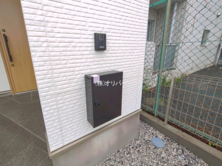 �_�ސ쌧���͌��s�����揬����1���ڂ̐V�z��ˌ��Ă̌��n�O�ώʐ^