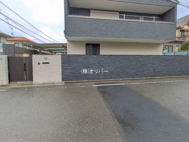 �_�ސ쌧���͌��s������R���1���ڂ̐V�z��ˌ��Ă̌��n�O�ώʐ^