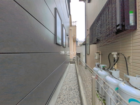 �_�ސ쌧���͌��s������R���1���ڂ̐V�z��ˌ��Ă̌��n�O�ώʐ^