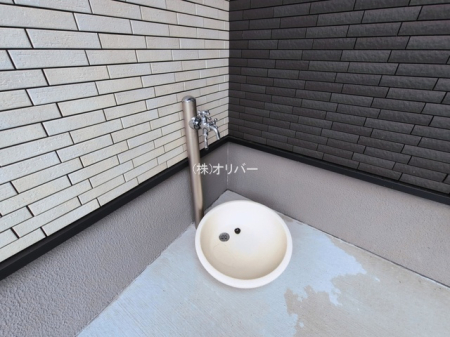 �_�ސ쌧���͌��s�����扡�R��2���ڂ̐V�z��ˌ��Ă̌��n�O�ώʐ^