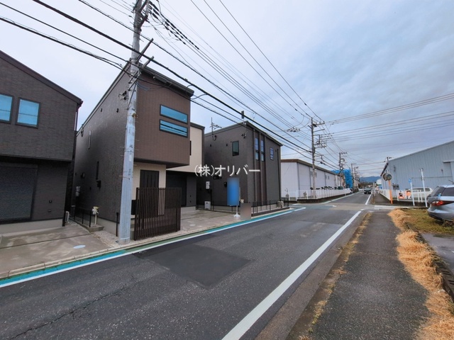 �_�ސ쌧���͌��s�����扡�R��2���ڂ̐V�z��ˌ��Ă̌��n�O�ώʐ^