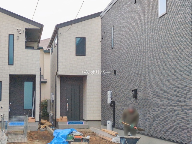 �_�ސ쌧���͌��s�����扡�R��2���ڂ̐V�z��ˌ��Ă̌��n�O�ώʐ^