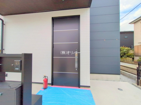 �_�ސ쌧���͌��s��������c6���ڂ̐V�z��ˌ��Ă̌��n�O�ώʐ^