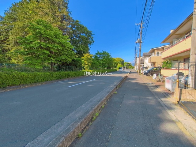 �_�ސ쌧���͌��s�����捂��2���ڂ̓y�n�̂��̑�