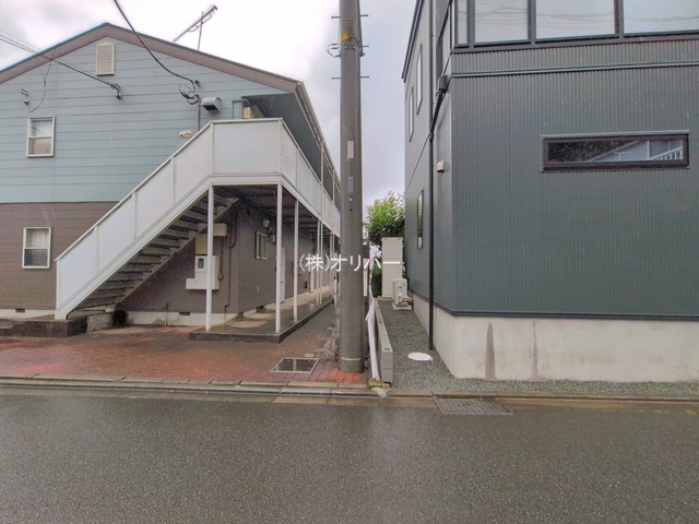 �_�ސ쌧���͌��s���镔 �̐V�z��ˌ��Ă̌��n�O�ώʐ^