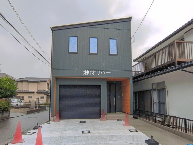 �_�ސ쌧���͌��s���镔 �̐V�z��ˌ��Ă̌��n�O�ώʐ^
