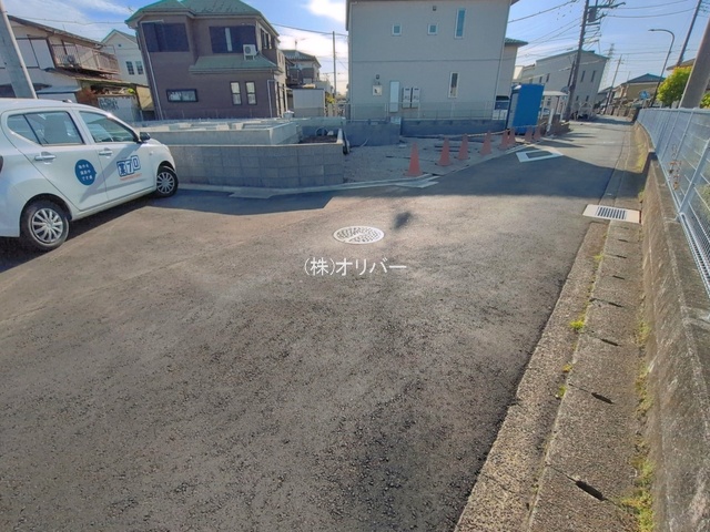 �_�ސ쌧���͌��s�΋��{��2���ڂ̐V�z��ˌ��Ă̌��n�O�ώʐ^