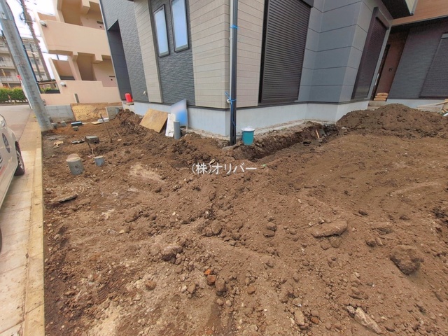 �_�ސ쌧���͌��s�����扡�R6���ڂ̐V�z��ˌ��Ă̌��n�O�ώʐ^