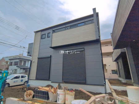 �_�ސ쌧���͌��s�����扡�R6���ڂ̐V�z��ˌ��Ă̌��n�O�ώʐ^