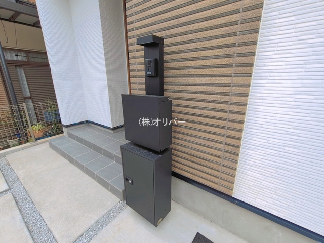 �_�ސ쌧���͌��s�΋撬��4���ڂ̐V�z��ˌ��Ă̌��n�O�ώʐ^