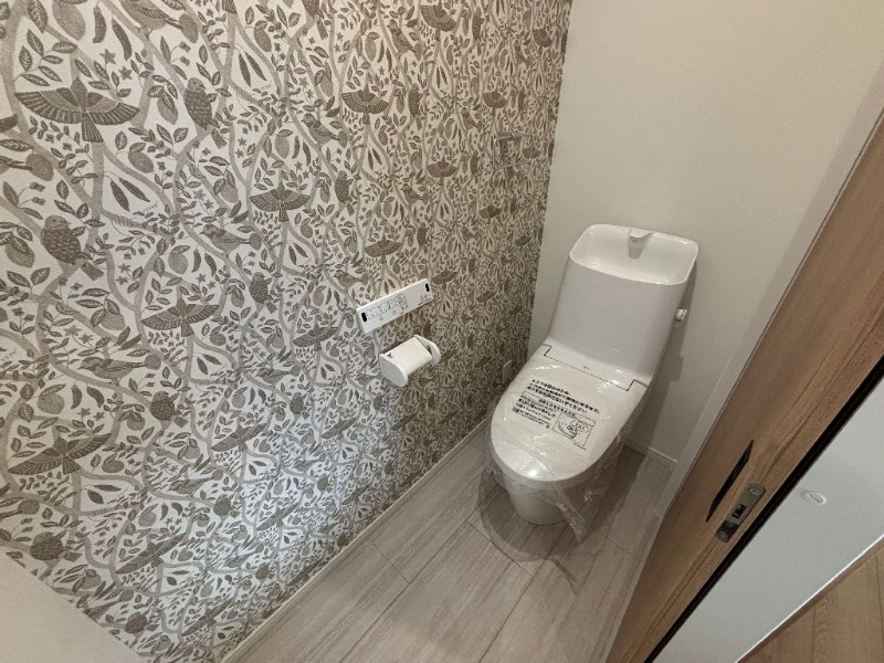 �_�ސ쌧���͌��s������X�쒬 �̐V�z��ˌ��Ẵg�C��