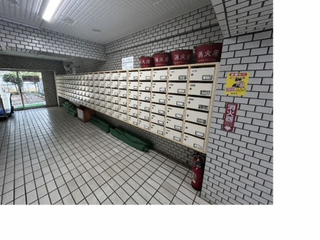 �����s���c�s�쒬�c3���ڂ̒��Ã}���V�����̂��̑�